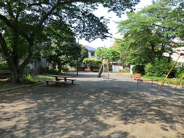 南本宿第一公園(南本宿第一公園まで160m 公園近くでお子様も安心して遊べます♪)