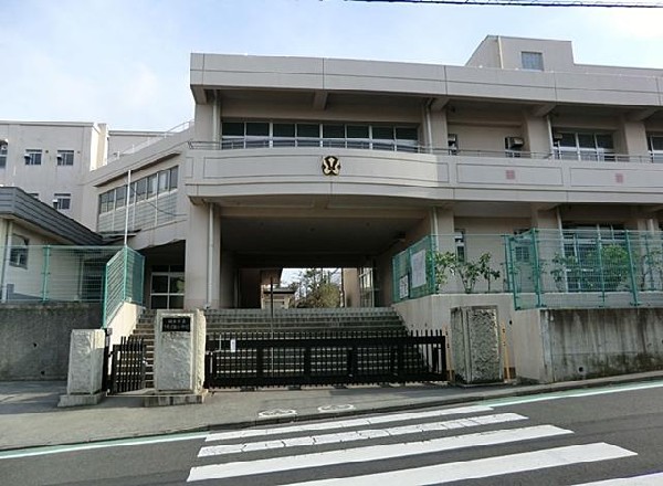 横浜市立さちが丘小学校(横浜市立さちが丘小学校まで500m)