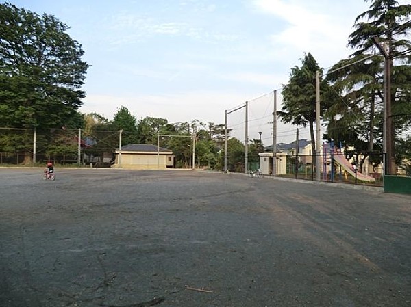 今宿西町公園(今宿西町公園まで1000m)