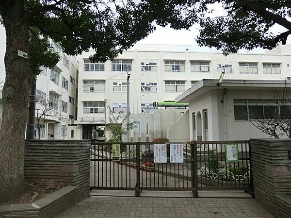 横浜市立二俣川小学校(横浜市立二俣川小学校まで1000m)