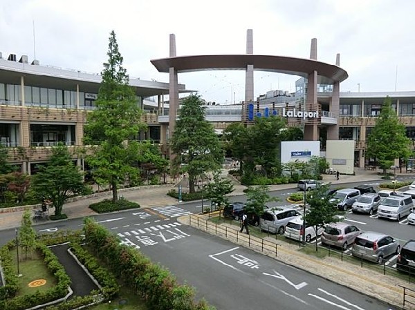 ららぽーと横浜(ららぽーと横浜(ららぽーと横浜(ららぽーと横浜まで800m))