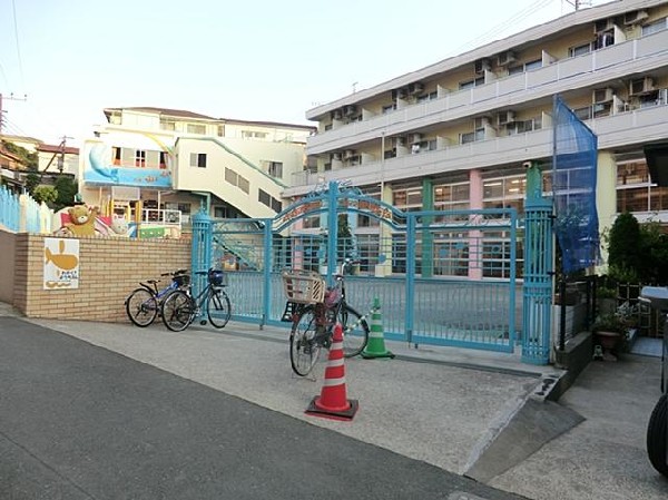 若草幼稚園(若草幼稚園まで350m)