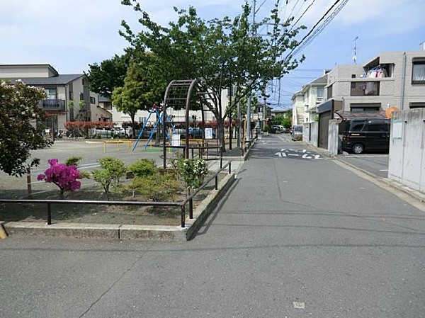 寺前さざなみ公園(寺前さざなみ公園まで220m)