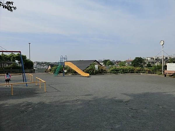 みらいの見える丘公園(みらいの見える丘公園まで550m)