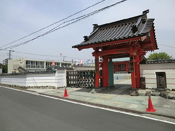 ルンビニ幼稚園(ルンビニ幼稚園まで1100m)