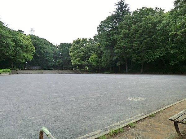 竹山南公園(竹山南公園まで1100m)