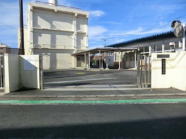 横浜市立原中学校(横浜市立原中学校まで750m)