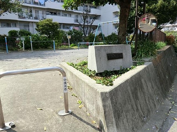 下田町公園(下田町公園まで160m 公園近くでお子様も安心して遊べます♪)