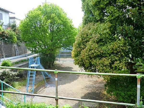 羽沢長谷第三公園(羽沢長谷第三公園まで800m)