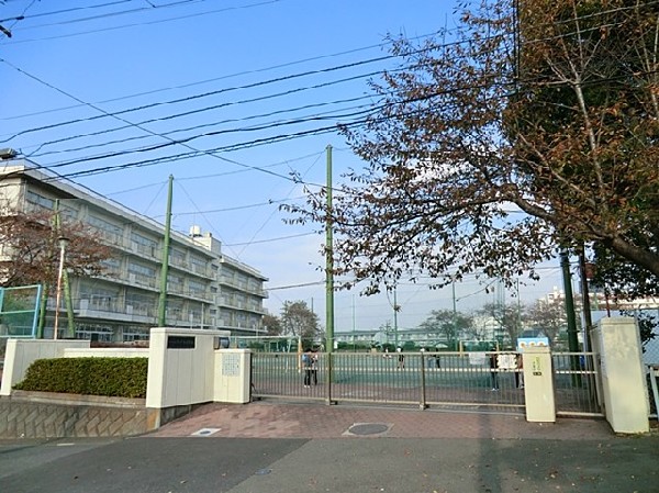 横浜市立平戸台小学校