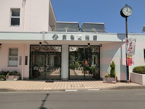 京急幼稚園(京急幼稚園まで550ｍ)