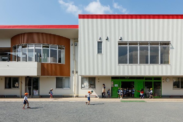 認定こども園泉ケ丘幼稚園(認定こども園泉ケ丘幼稚園まで500m)