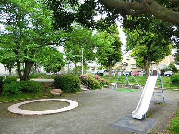 洋光台四丁目第二公園(洋光台四丁目第二公園まで110m)