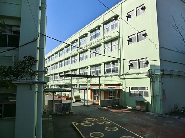 横浜市立篠原西小学校(横浜市立篠原西小学校まで650m)