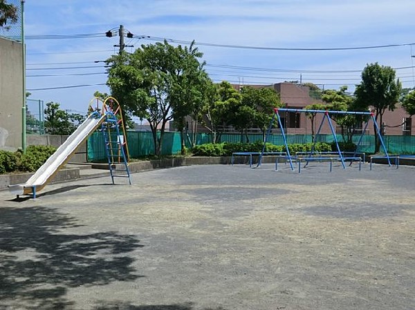 釜利谷宿公園(釜利谷宿公園まで220m)