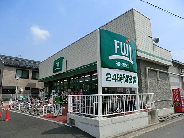 FUJI天神橋店(FUJI天神橋店まで650m 大型スーパーも近くあり買物便利♪)