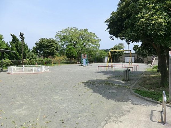 たいら台公園(たいら台公園まで200m 公園近くでお子様も安心して遊べます♪)