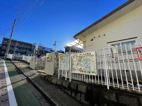 神大寺保育園(横浜市の公立認可保育園。40年以上前に開園した平屋建ての園舎。定員60名。)