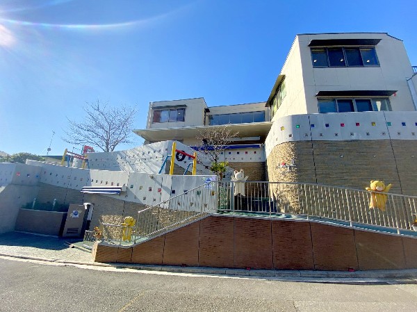 大場白ゆり幼稚園(一人ひとりを大切に、アットホームな雰囲気の保育。自分で考えて行動のできる子どもの育成を目指しています。)